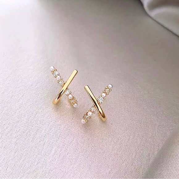 Gold Plated Cross Shaped Pearl and Zircon Stud Earrings - Picture 7 of 9